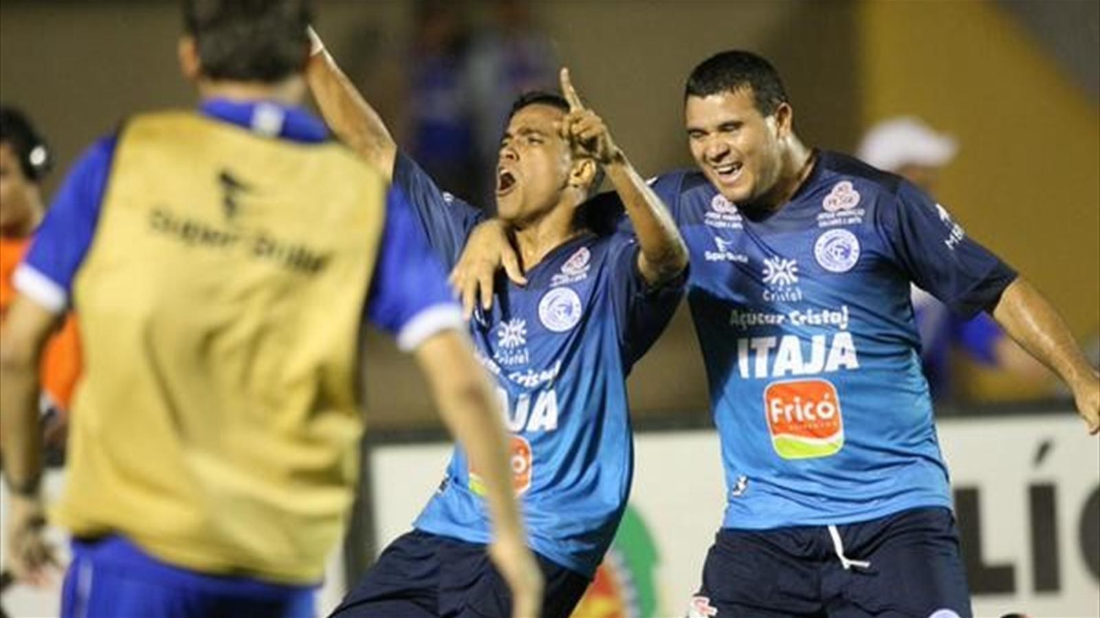 Wendell Lira_Goianesia_radosť